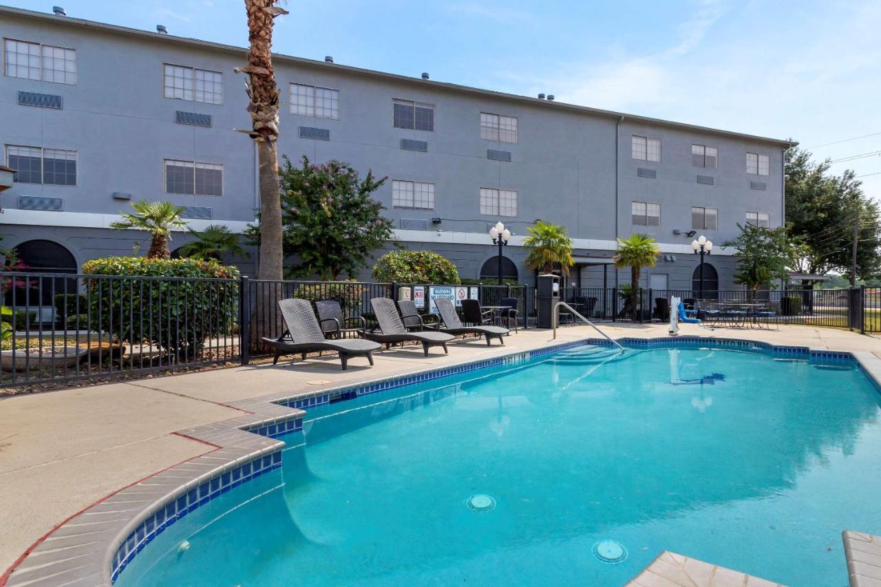 Comfort Suites Kingwood Houston North Humble 59 מראה חיצוני תמונה