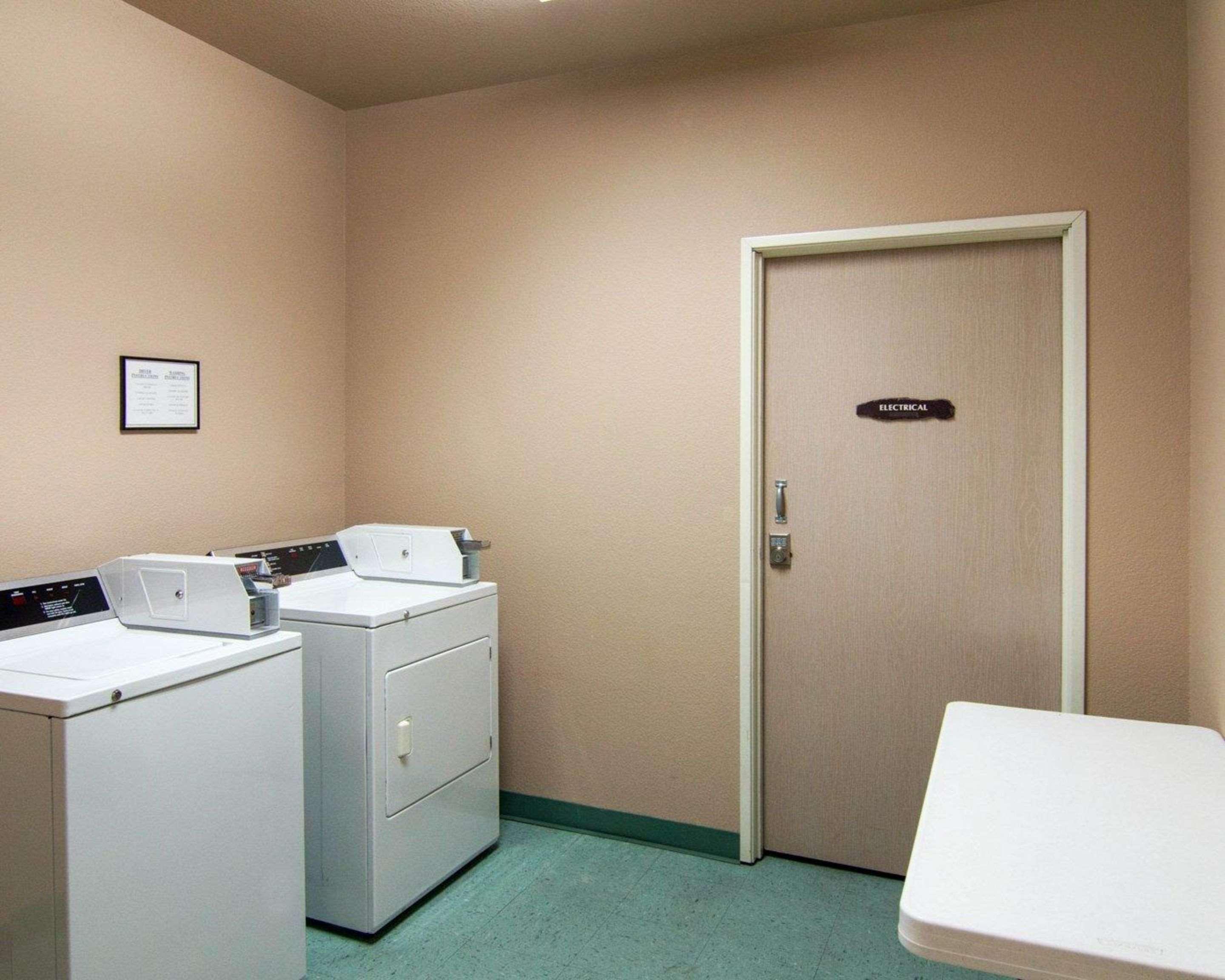 Comfort Suites Kingwood Houston North Humble 59 מראה חיצוני תמונה