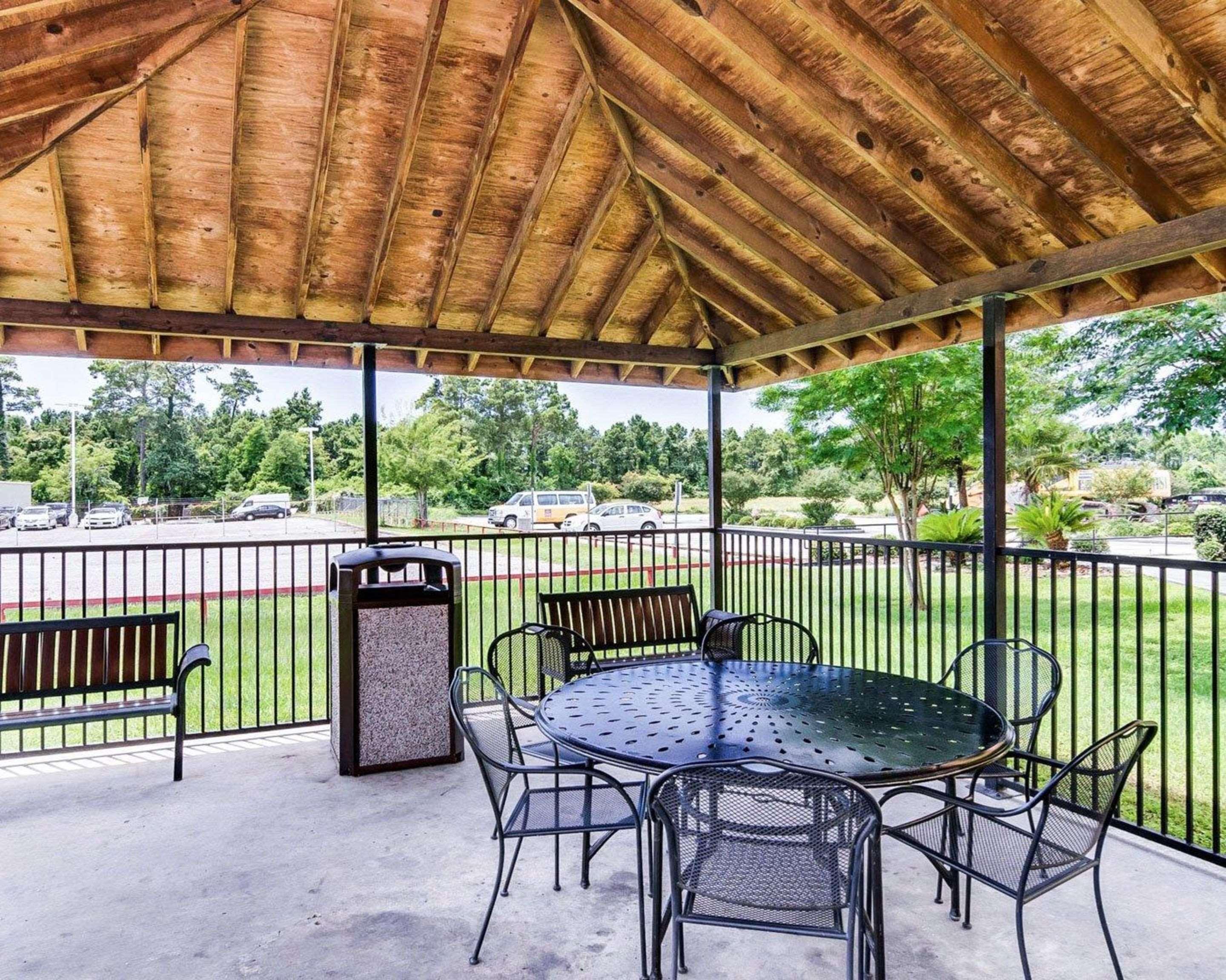 Comfort Suites Kingwood Houston North Humble 59 מראה חיצוני תמונה