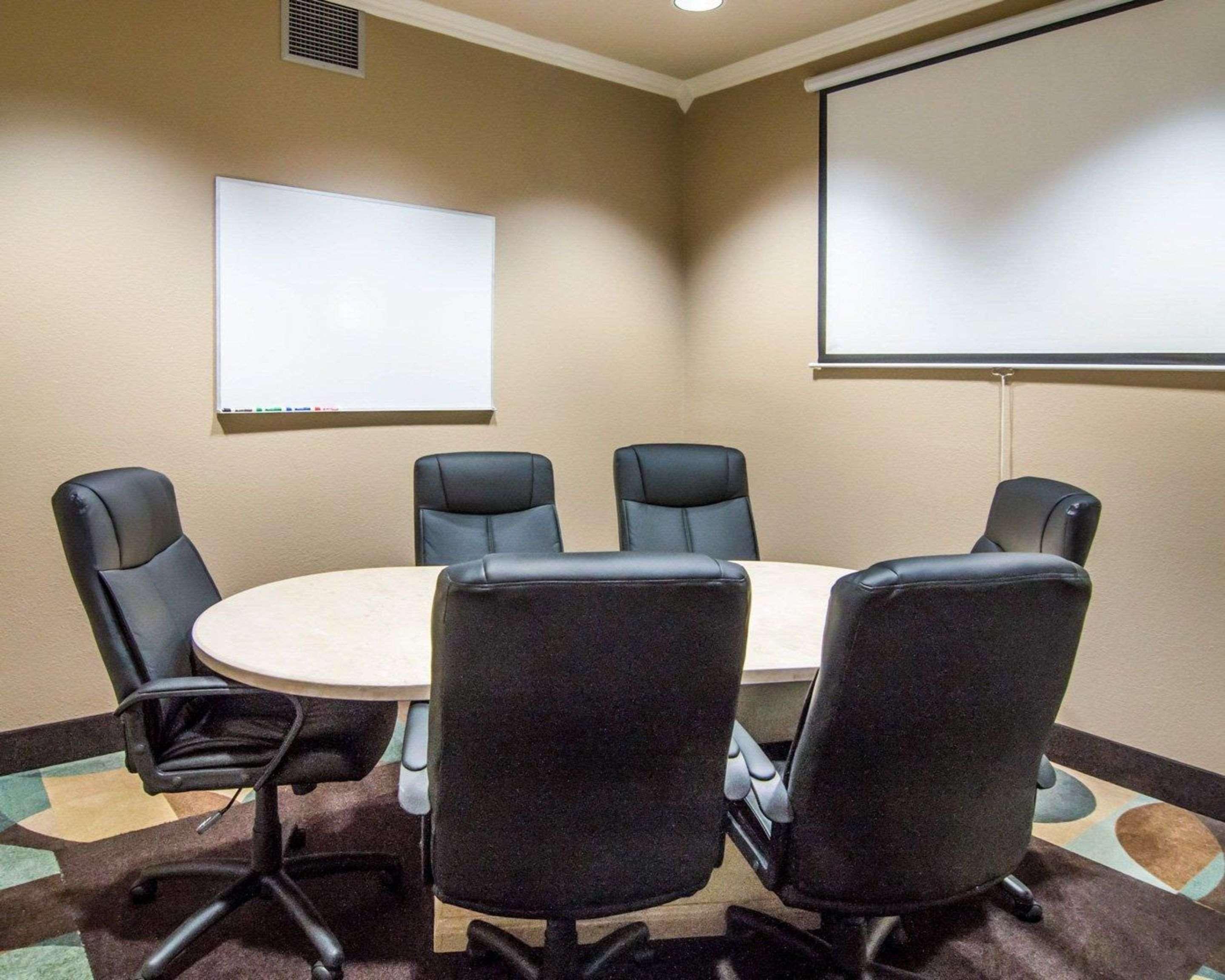 Comfort Suites Kingwood Houston North Humble 59 מראה חיצוני תמונה