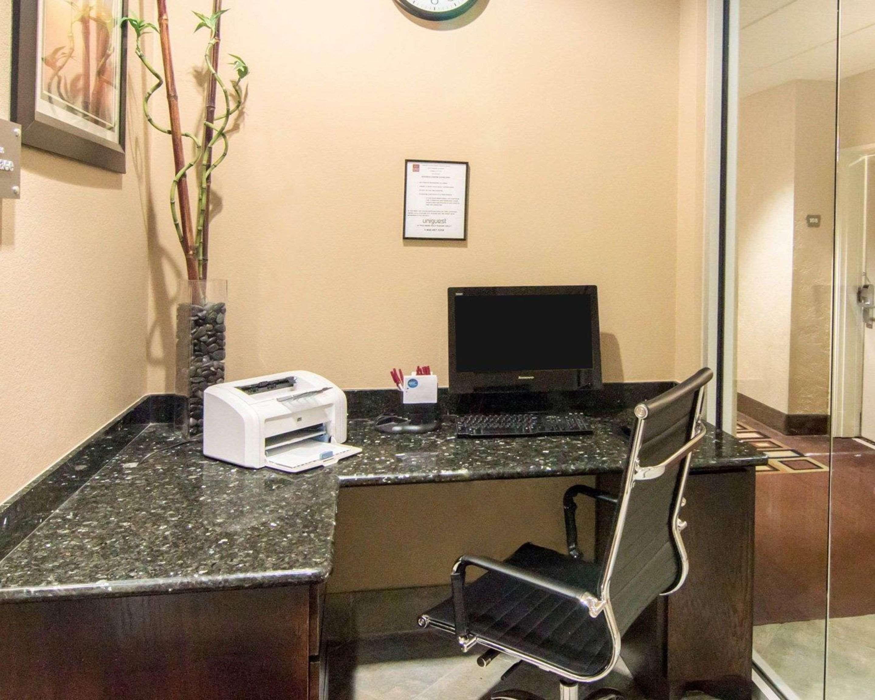Comfort Suites Kingwood Houston North Humble 59 מראה חיצוני תמונה