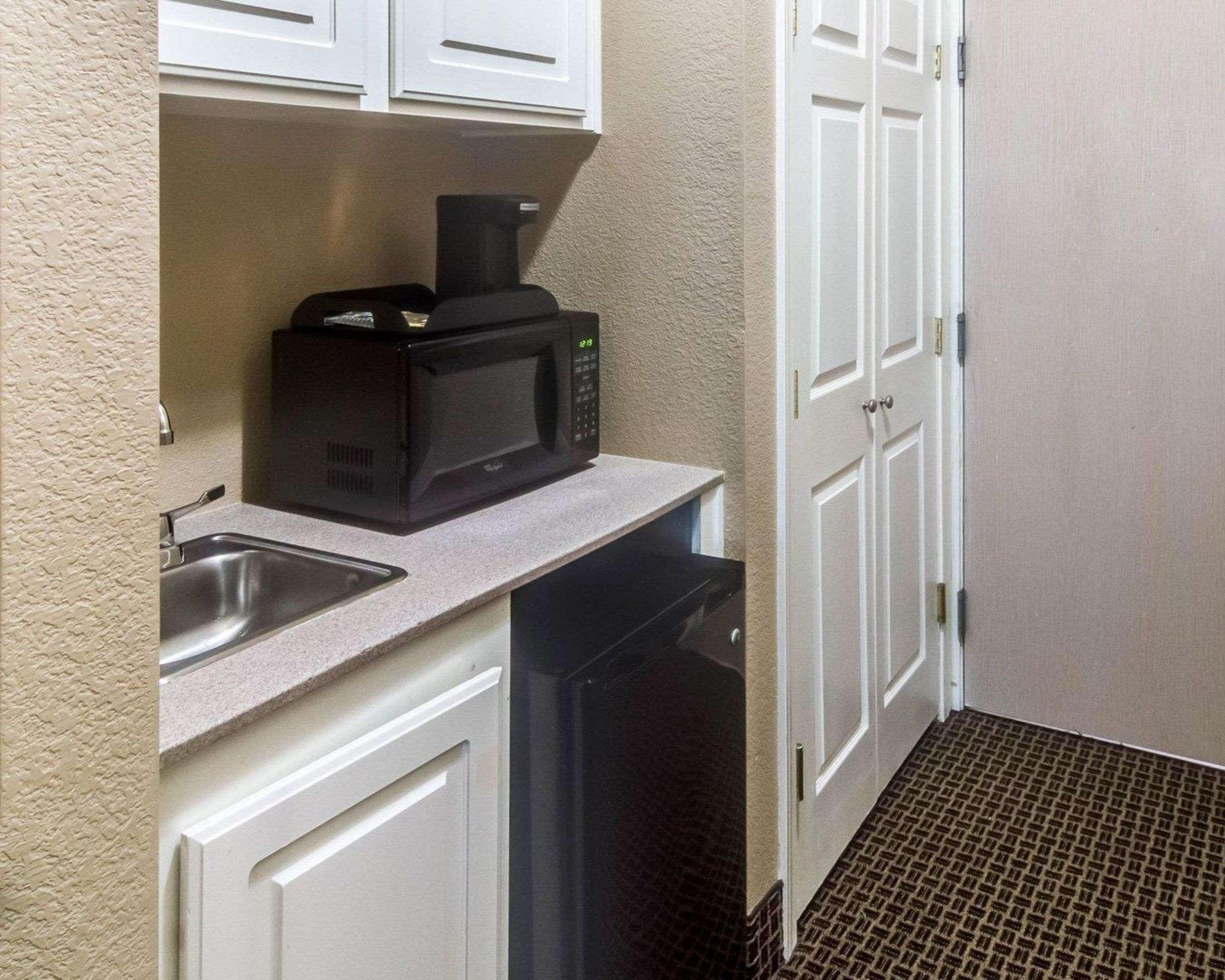 Comfort Suites Kingwood Houston North Humble 59 מראה חיצוני תמונה